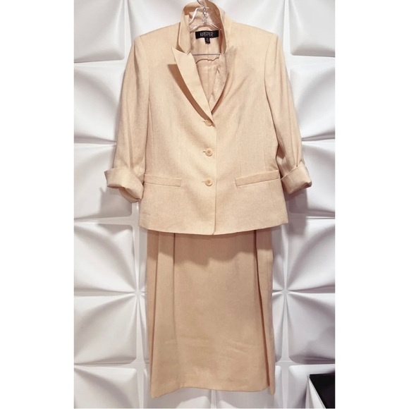 Kasper Womens Sz 10 Peach Beige Skirt Blazer Jacket 2pc Suit Set - Picture 1 of 12